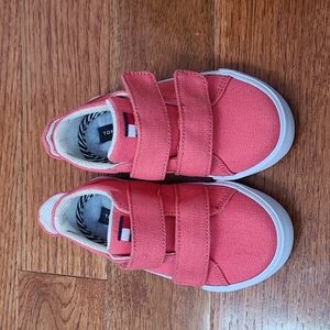 Kids Tommy Hilfiger Sneaker Size 5 1/2